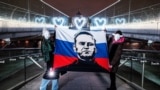 UK -- action in support of Navalny in London